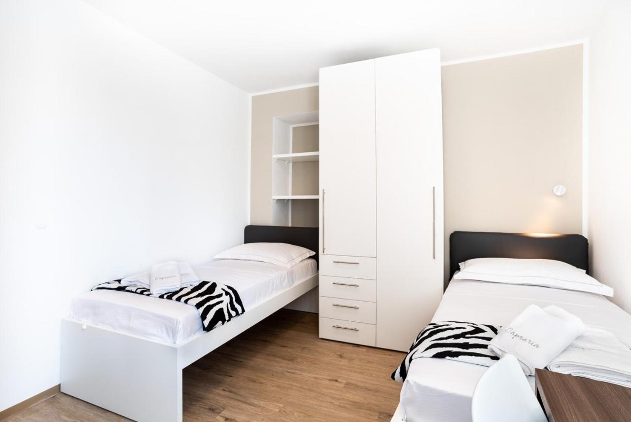 Capraria Appartments In Historic Center, With Private Parking Koper Exteriör bild