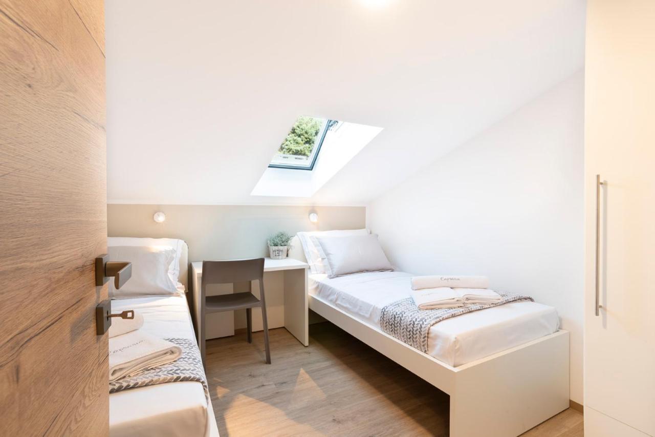 Capraria Appartments In Historic Center, With Private Parking Koper Exteriör bild